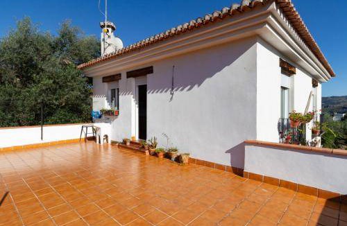 Beznar Villa | 268 m² Villa ∙ 6 bedrooms ∙ 12 guests