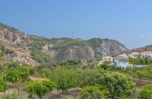 Conchar House | 270 m² House ∙ 6 bedrooms ∙ 14 guests