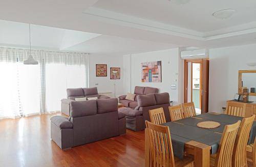 Bola de Oro Bed & Breakfast | 280 m² Bed and breakfast ∙ 5 bedrooms ∙ 8 guests