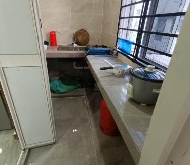Kuala Lumpur House | 3号房有厕所厨房冰箱洗衣机