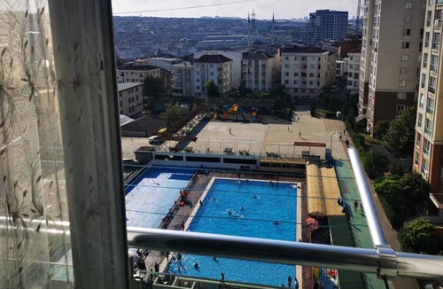 Esenyurt Apartment | 3 Bedrooms with Workspace Apartment