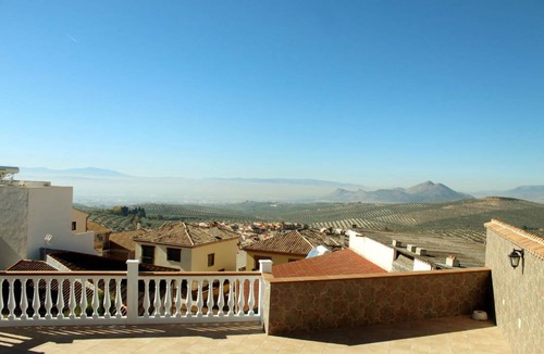 Guevejar House | 300 m² House ∙ 3 bedrooms ∙ 12 guests