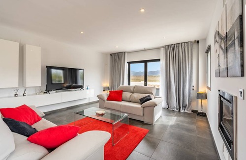 Las Gabias Villa | 300 m² Villa ∙ 3 bedrooms ∙ 6 guests
