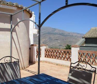 Pinos del Valle Bed & Breakfast | 31 m² Bed and breakfast ∙ 4 guests
