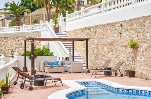 Itrabo Villa | 310 m² Villa ∙ 5 bedrooms ∙ 9 guests