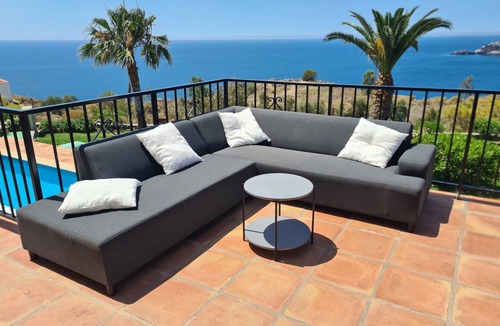 Almunecar Villa | 334 m² Villa ∙ 7 bedrooms ∙ 15 guests
