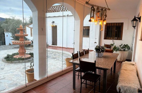 Orgiva House | 336 m² House ∙ 5 bedrooms ∙ 9 guests