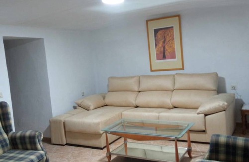 Freila House | 350 m² House ∙ 10 bedrooms ∙ 18 guests