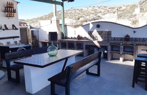 Cortes de Baza House | 380 m² House ∙ 3 bedrooms ∙ 8 guests