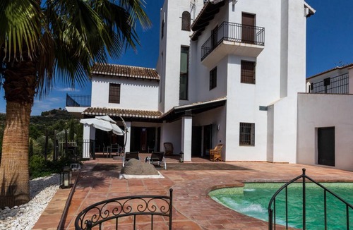 El Valle Villa | 393 m² Villa ∙ 5 bedrooms ∙ 11 guests