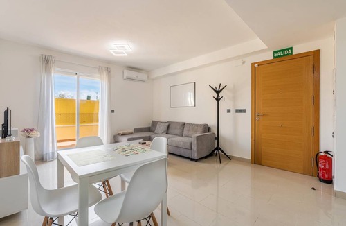 Atarfe Apartment | 40 m² Apartment ∙ 1 bedroom ∙ 2 guests