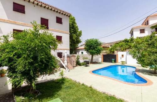 Melegis Cottage | 420 m² Cabin ∙ 7 bedrooms ∙ 16 guests