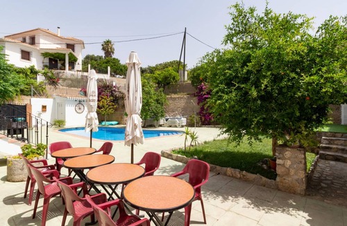 Melegis Cottage | 420 m² Cabin ∙ 7 bedrooms ∙ 16 guests