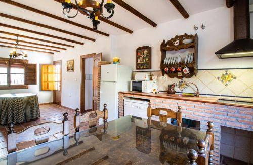 Melegis Villa | 420 m² Villa ∙ 7 bedrooms ∙ 16 guests