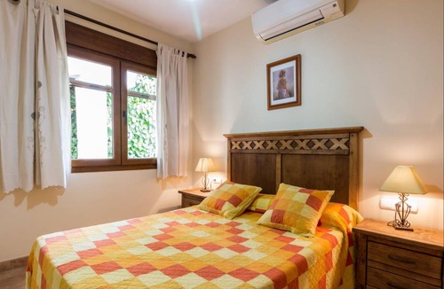 Padul Cottage | 478 m² Cabin ∙ 5 bedrooms ∙ 16 guests