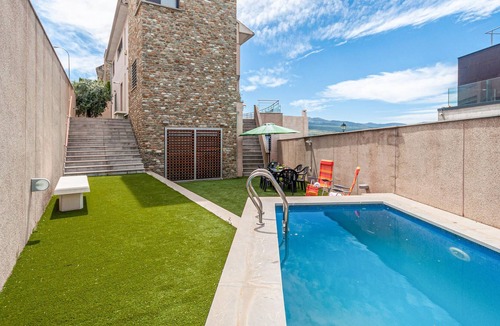 Bola de Oro House | 5 bedroom accommodation in Granada