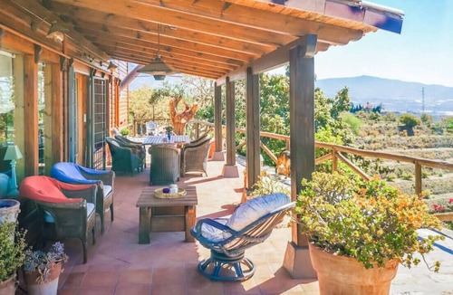 Motril House | 5 Bedroom Countryside House