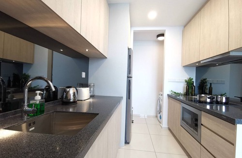 Bukit Bintang Apartment | 5 min Walk to Night Market, Train Station (H)
