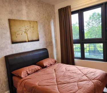 Taman Pertama Apartment | 5 mins to IKEA Mytown M Vertica Hanan Residence