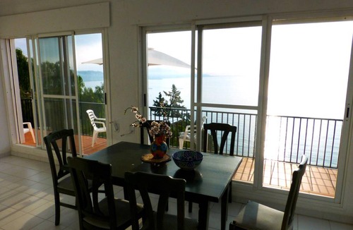 Salobrena House | 500 m² Farmhouse ∙ 2 bedrooms ∙ 6 guests