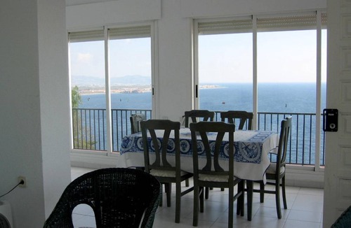 Salobrena House | 500 m² Farmhouse ∙ 2 bedrooms ∙ 6 guests