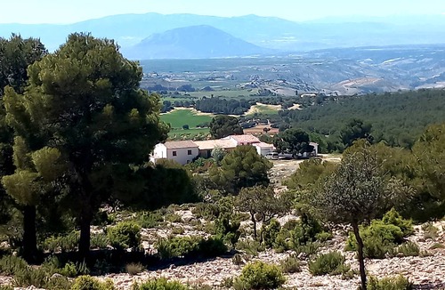 Castril House | 500 m² House ∙ 8 bedrooms ∙ 18 guests