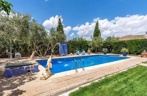 Baza Villa | 5000 m² Villa ∙ 7 bedrooms ∙ 14 guests