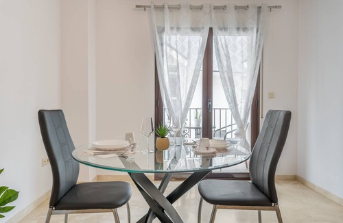 Barrio de la Vega Apartment | 58 m² Apartment ∙ 1 bedroom ∙ 4 guests