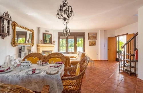 Conchar Villa | 600 m² Villa ∙ 6 bedrooms ∙ 14 guests