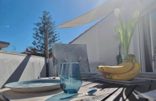 Salobrena Apartment | 600m de la Playa, Terraza Soleada