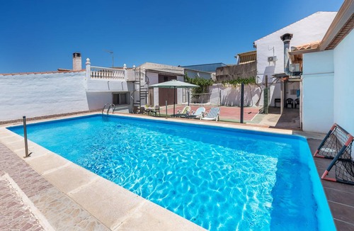 Cacin House | 65 m² House ∙ 2 bedrooms ∙ 4 guests