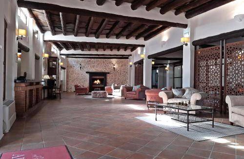 Busquistar Hotel | 67 m² Hotel ∙ 2 bedrooms ∙ 127 guests