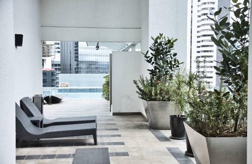 Golden Triangle Apartment | 686 m² Apartment ∙ 4 guests