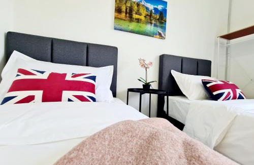 Bandar Puchong Jaya Apartment | 7 Guest Relaxing 3 Room Koi Kinrara Suite, IOI Puchong, Bukit Jalil Pavilion, Bukit Jalil Stadium, Sunway Pyramid, Sunway Lagoon