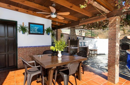 Almunecar Villa | 70 m² Villa ∙ 2 bedrooms ∙ 4 guests