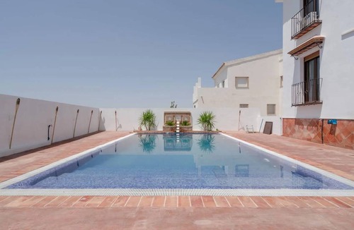 La Zubia Villa | 700 m² Villa ∙ 7 bedrooms ∙ 16 guests