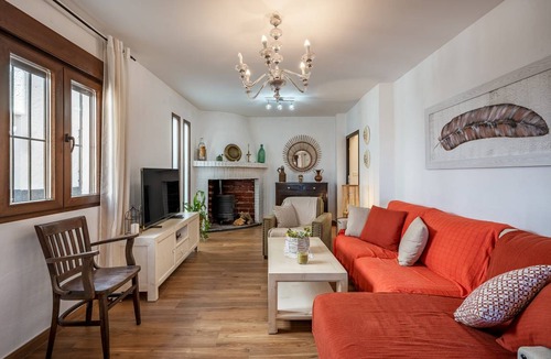 Niguelas House | 80 m² House ∙ 4 bedrooms ∙ 8 guests