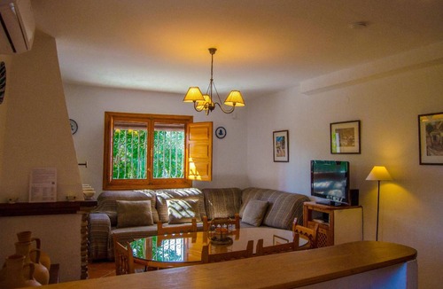 Nechite House | 84 m² House ∙ 3 bedrooms ∙ 8 guests