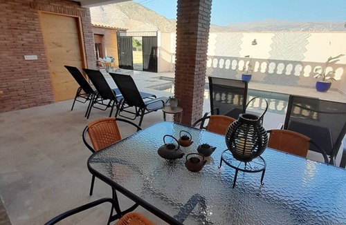 Padul Villa | 85 m² Villa ∙ 2 bedrooms ∙ 5 guests