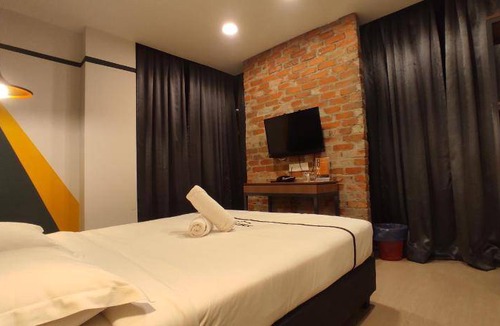 Kampung Bukit Dukong Hotel | 90 m² Hotel ∙ 4 guests