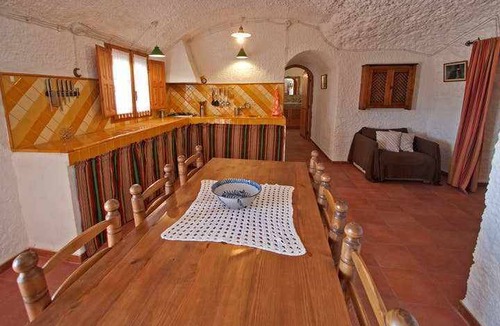 Gorafe House | 90 m² House ∙ 2 bedrooms ∙ 5 guests