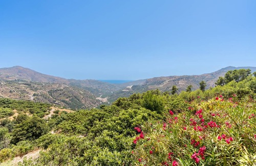 Otivar House | 90 m² House ∙ 3 bedrooms ∙ 6 guests