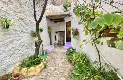 Sacromonte Apartment | 95 m² Apartment ∙ 3 bedrooms ∙ 5 guests