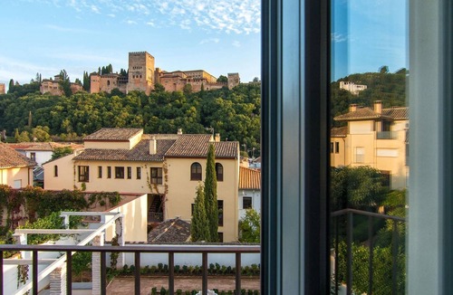 San Pedro Apartment | A Piece of Heaven Over the Alhambra