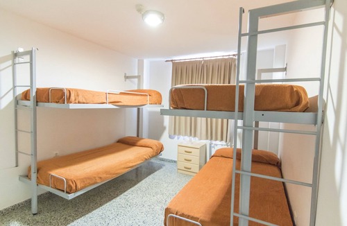 Distrito Ronda Hostel | Albergue Inturjoven Granada - Hostel