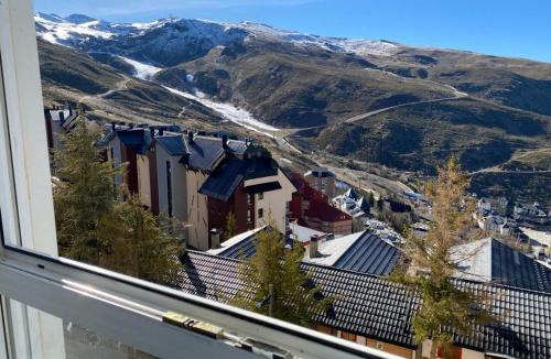 Pradollano Apartment | ALCAZABA PREMIUM CON VISTAS