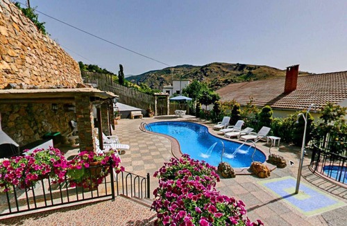 Mecina Bombaron Apartment | Aloj. Rural Algaida 4 people with Spa and swimming pool