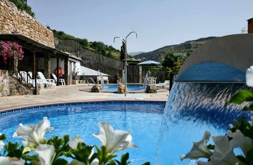 Mecina Bombaron Apartment | Aloj. Rural La Mezquita 4 people Spa and swimming pool