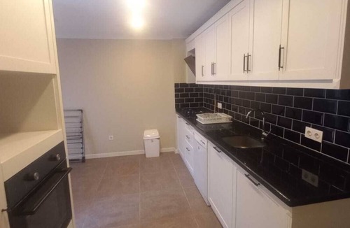 Gaziosmanpasa Apartment | Amazing 6-bedroom apartment with AC in Istanbul