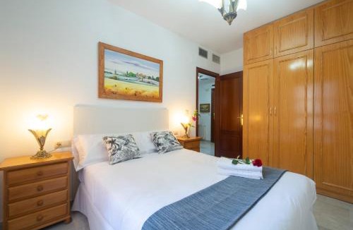 Granada City Center Apartment | APARTAMENTO ADULTOS CENTRO N V 1 free parking